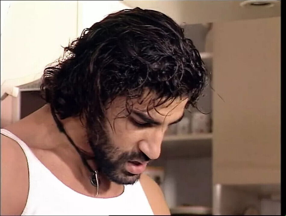 sexy bitch home! (Scene