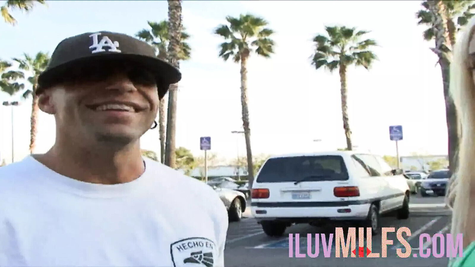 mature milf blonde gets sloppy cumshot