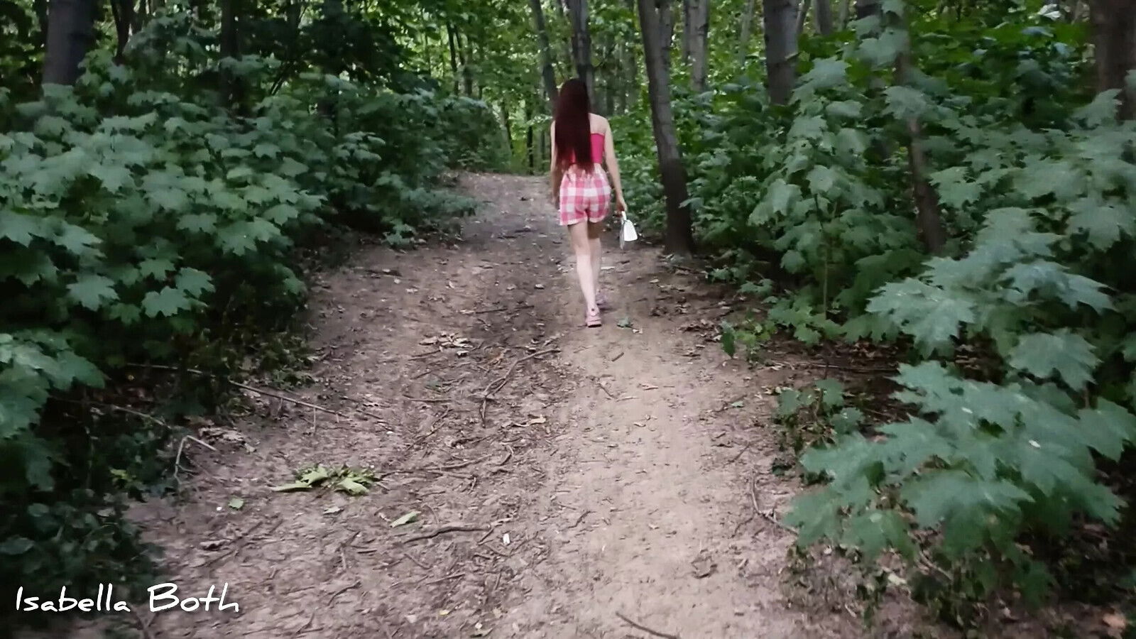 Working Girl Gives Public Blowjob