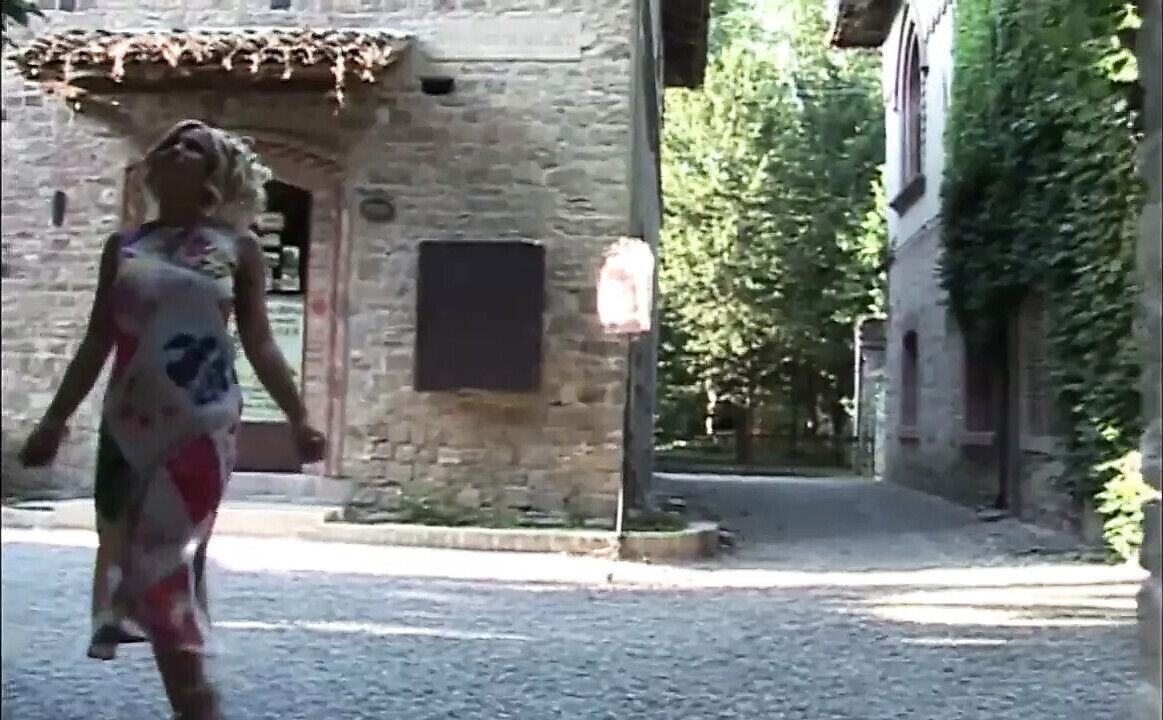 Eva's Dirty Friends Episode