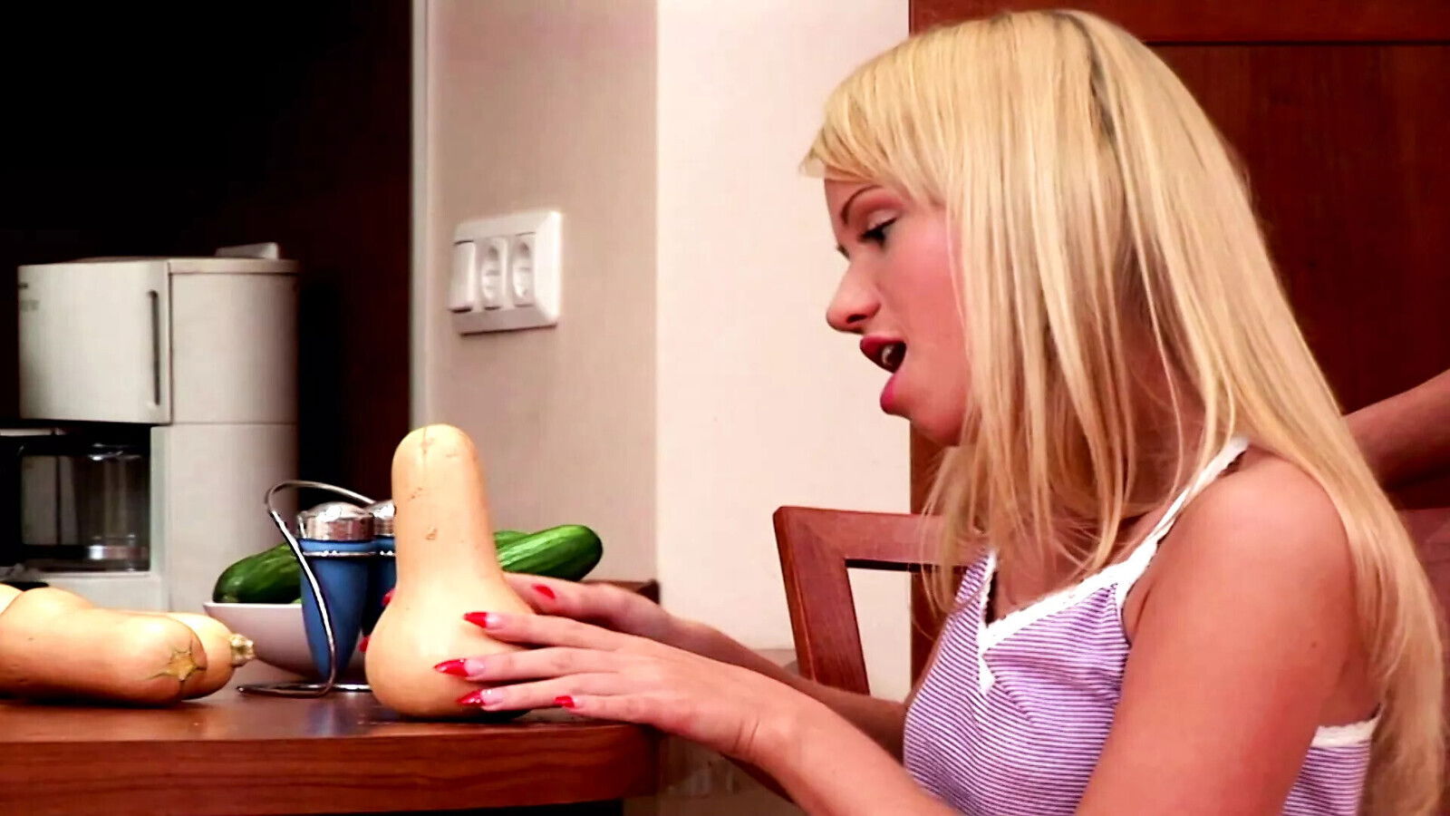 lovely lesbian darlings enjoy each other's muffs