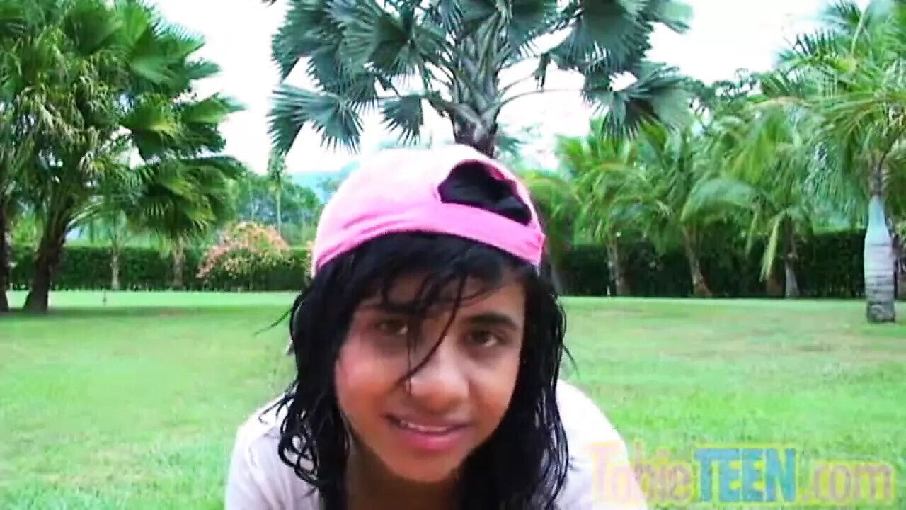 Latina Solo Teen Tobie Fingers Pussy