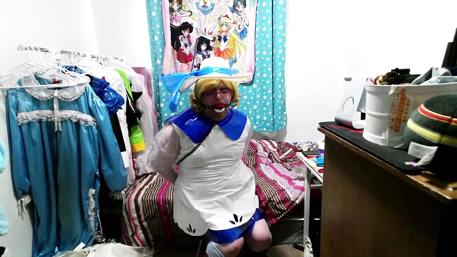 Shiny Cosplay Lillie Gagged Breathplay Stinky Socks Vibrator