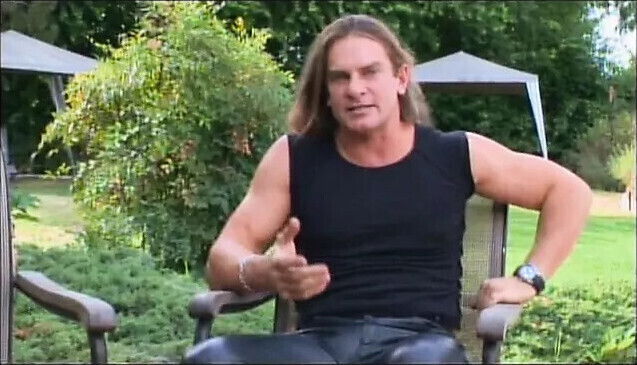 Sexy Asian blows fucks white then takes creampie