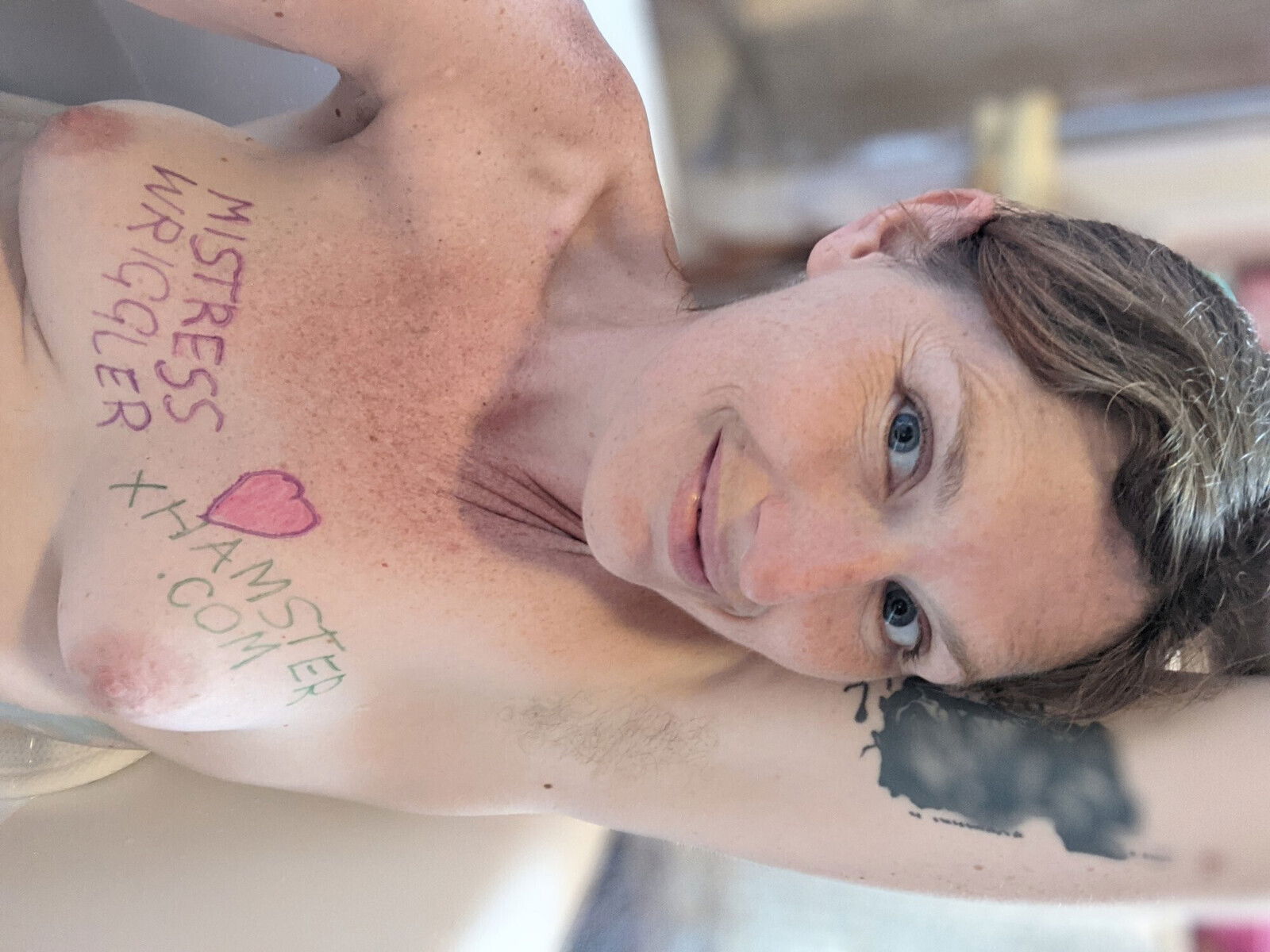 Sexy soapy shower with Mistress Wriggler