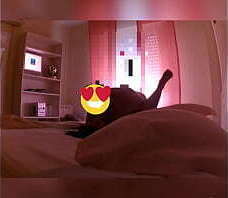 Al natural y se corre adentro