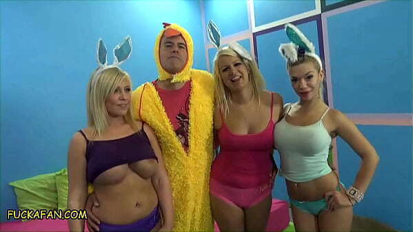 Fuck &ndash_ Elliott from Chicago Humps Thick Curvy Blondes Heidi &amp_ Layla