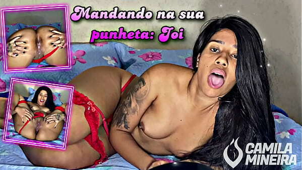 Morena quatro comandando punheta guiada enquanto brinca pirulito buceta at&eacute_ gozar