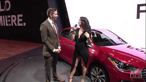 Monday February 2017 Naked News K18.co