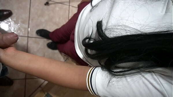 andele profe, chupo pero pasa a&ntilde_o! sexo casero real p&uacute_blico sal&oacute_n clases