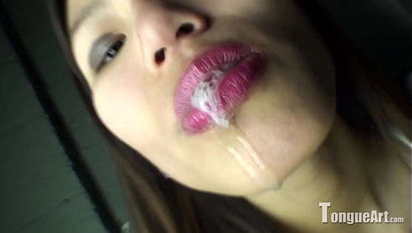 TongueArt Network Sample