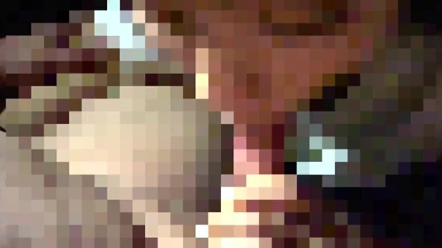 精子べーしてみせたげる♡可愛い女の子の車内手コキフェラ♡口内射精♡