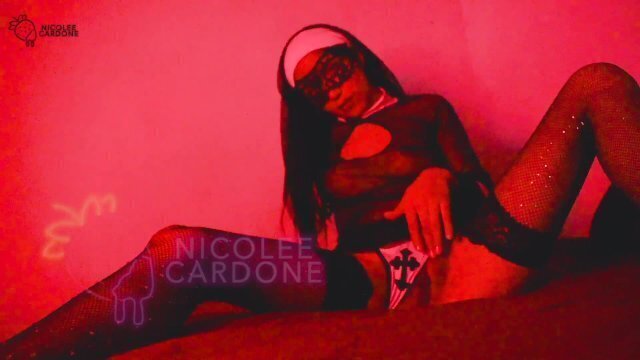 Trabajando monja perdonan pecados masturbo