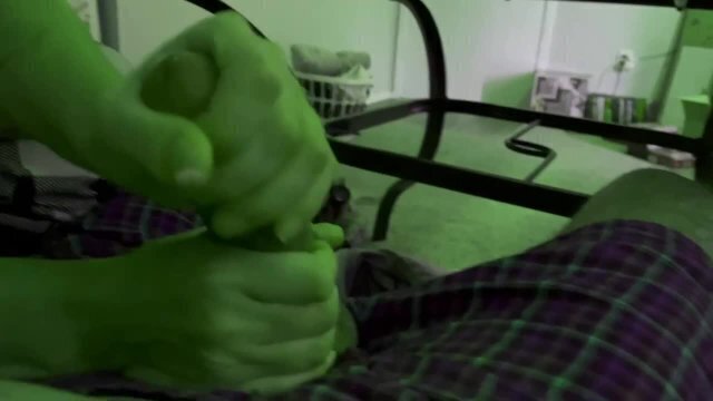 jerks with both hands until expload. Hulk thobbing pulsating.