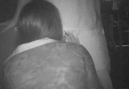 HANDJOB SUCKING DISCO CLUB