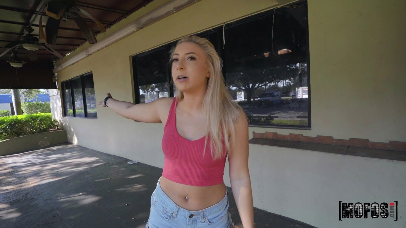 Aubrey Thomas gets picked stranger ends being fucked