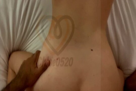 Backshots from bubble Aussie