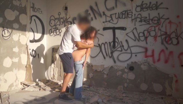 Quick abandoned building until security came