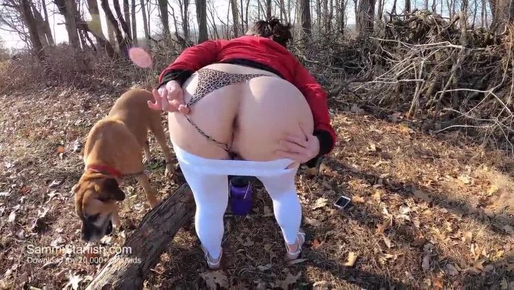 Wife white yoga pants