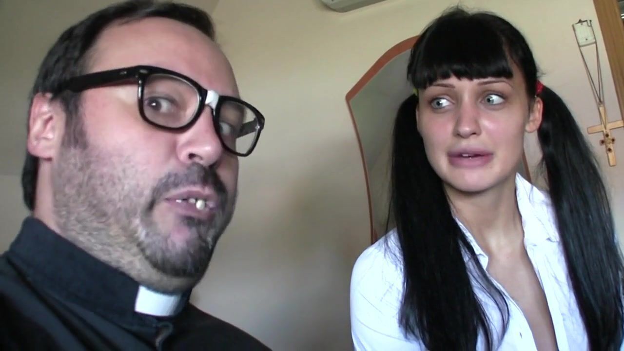 Aletta Ocean PutaLocura Padre Damian Aletta ocean