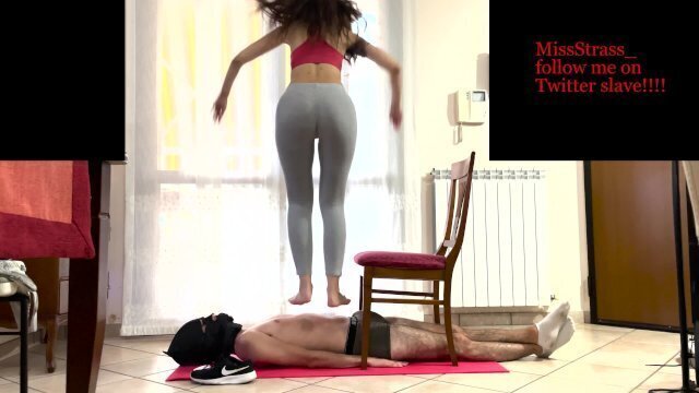 trampling, kiss and sniffing after gym... )