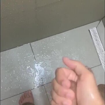 Jerking shower Parte