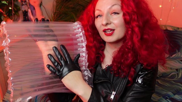 ASMR transparent film with bubbles