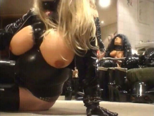 Roxina Gagged Slut X