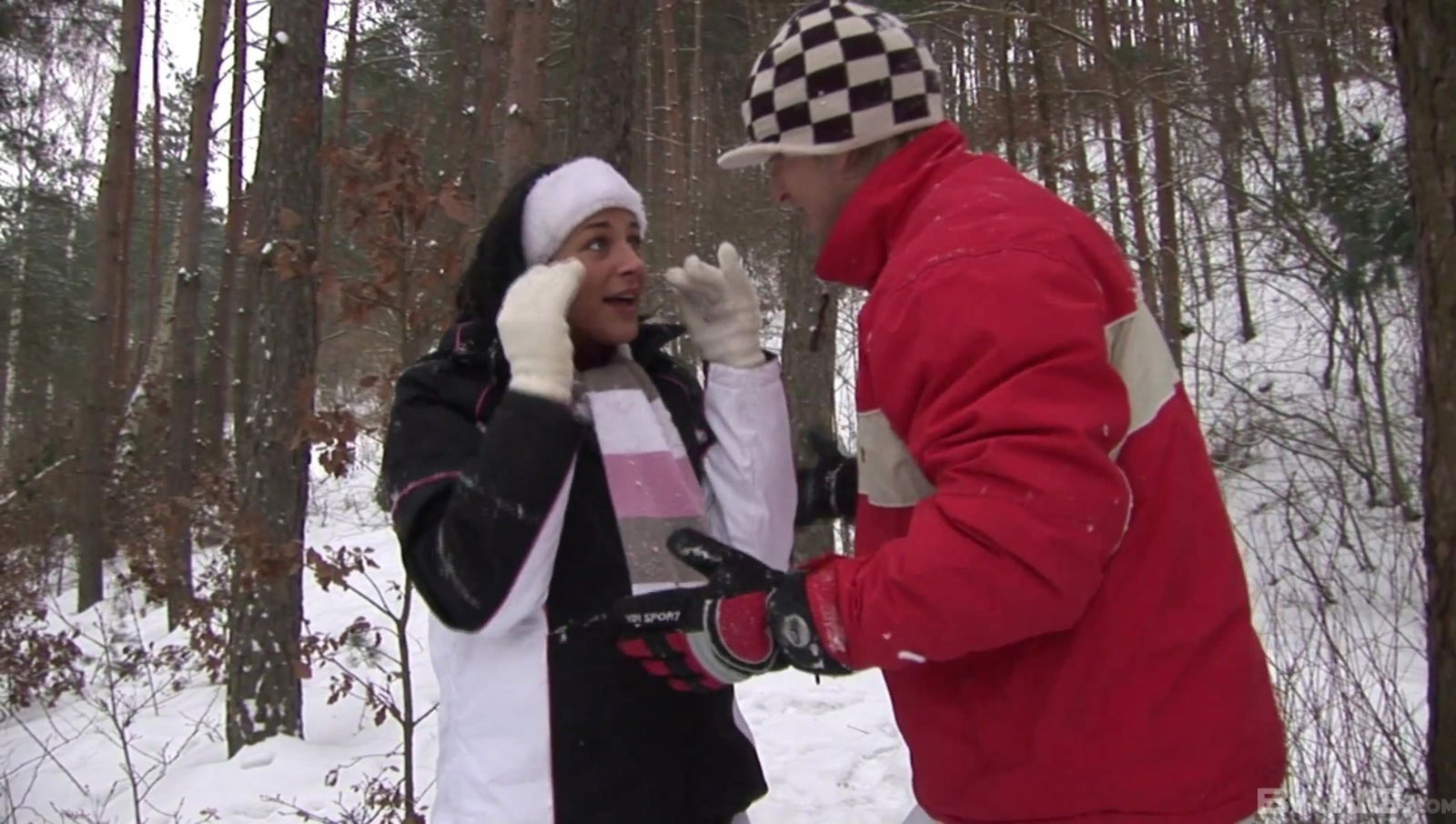 Video sexy brunette Naomi Lambo having amazing with