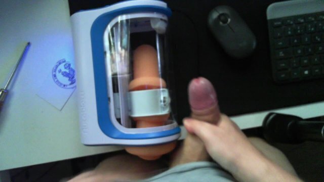 ejaculation masturbateur robot AUTOBLOW Clubdesbranleurs.fr