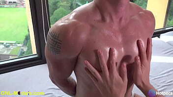 After his workout it'_s time to get nipple played! Hot video 787!