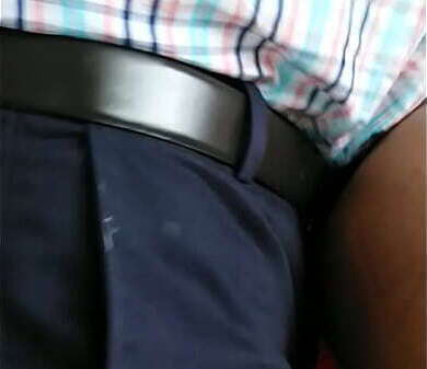 Alumno entrega culo para repruebe