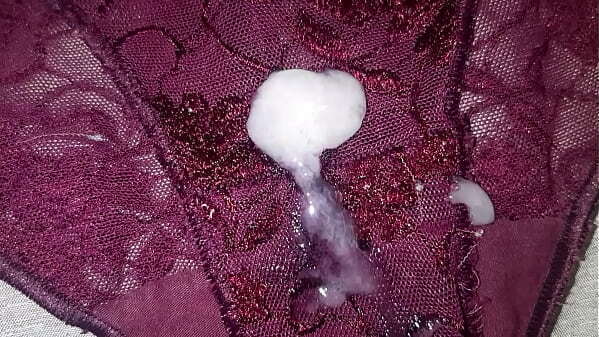 masturb&eacute_ calz&oacute_n usado guindo encaje mejor amiga