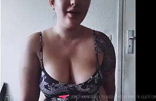 Vends-ta-culotte - Humiliation pour petite bite par une dominatrice fran&ccedil_aise sexy - LadyL - Domina