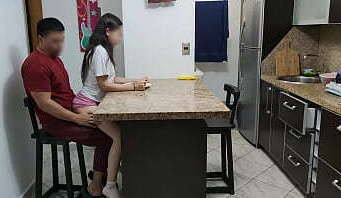 Sobrina queda vivir Casa porque entrenado Convertido Perrita