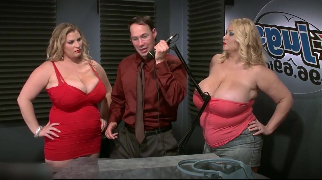 pornstars Renee Ross, Samantha Threesome with monster boobs blonde