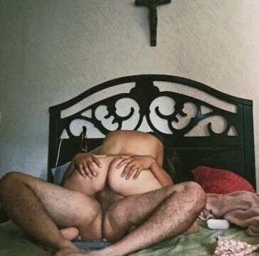 Porno casero, No quería al principio pero termino mandando mi verga, me vengo adentro 💦