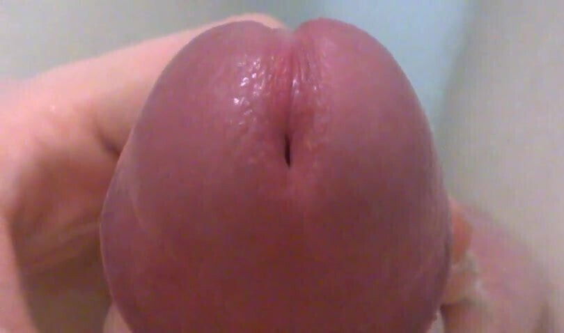 sparkelscam cock closeup in the bath 