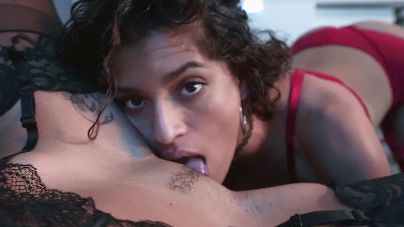 Gabriela Lopez Venus Valkyrie lesbian