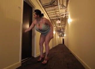 big ass big boobs let's fuck!