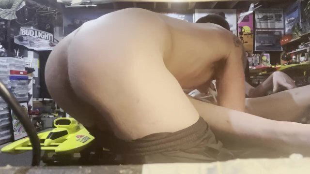 Spun Tweaker gets friend off, finally, after days of trying