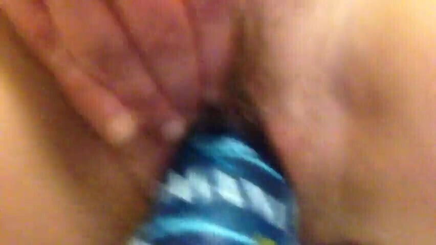 Fucking a water bottle cuming and twitching hard