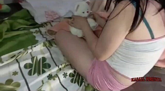 stepniece playing teddy bear calls play piggyback, fits very well with stepuncle