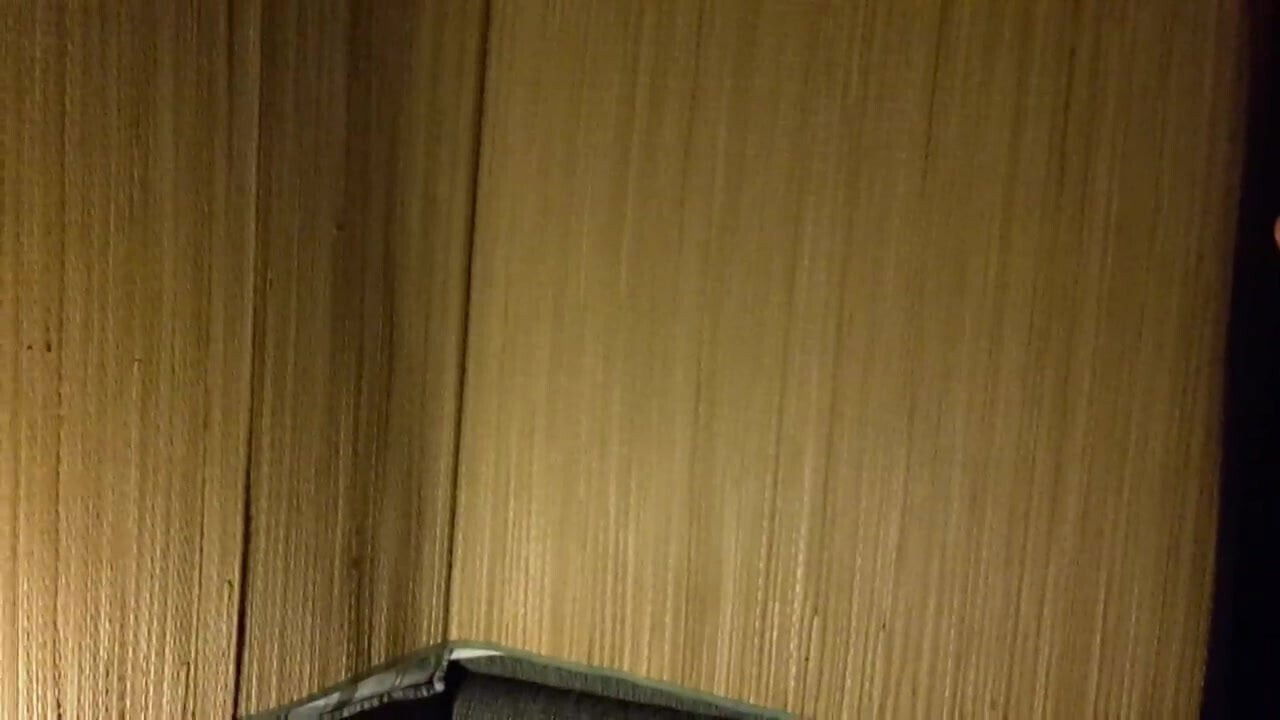 wanking with huge cumshot