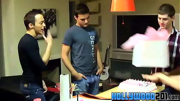 Amateurs Tyler Bolt Taylor prepare party outdoor