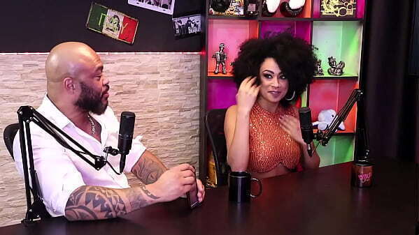 Amanda Borges &eacute_ viciada siririca, al&eacute_m amante porn&ocirc_ l&eacute_sbico