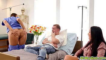 Bella Rolland and Jennifer White are so sexy in this scene! Jennifer is shocked to catch Joshua masturbating in front of his laptop, while watching anal porn!