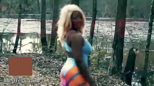 Black Porn halloween booty