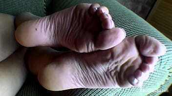 Paris &quot_Wrinkled Soles&quot_