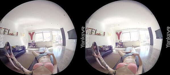 Yanks Amateur Babes Marina &amp_ Charlotte Mutual Orgasm